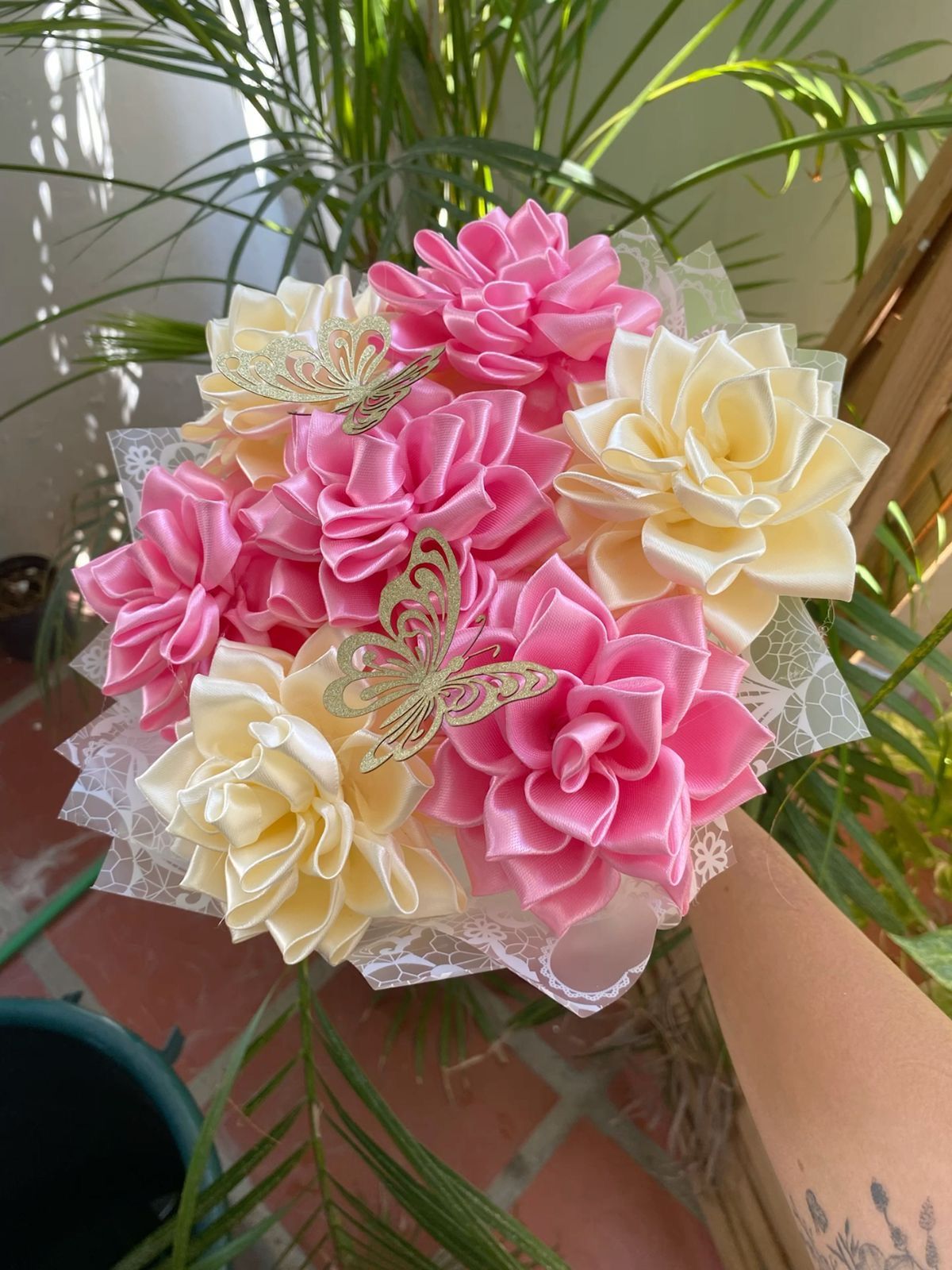 Forever Bloom Dahlia Ribbon Flower  Bouquet - Siyyah