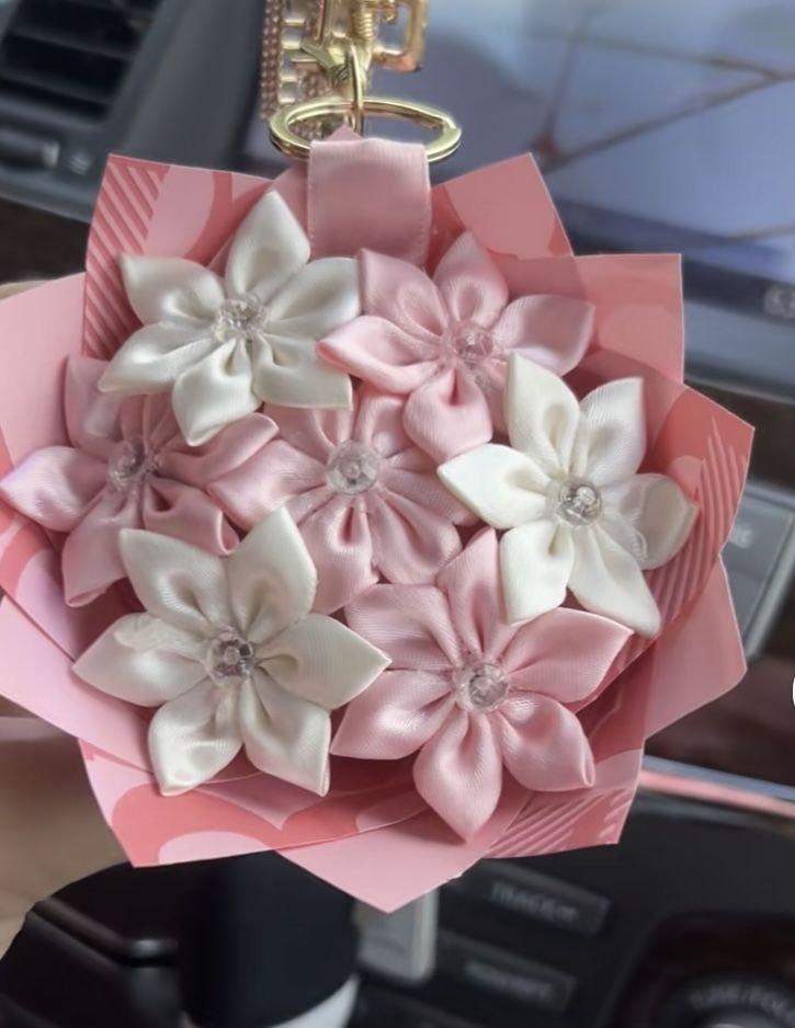 Daisy Ribbon Flower Bouquet - Siyyah