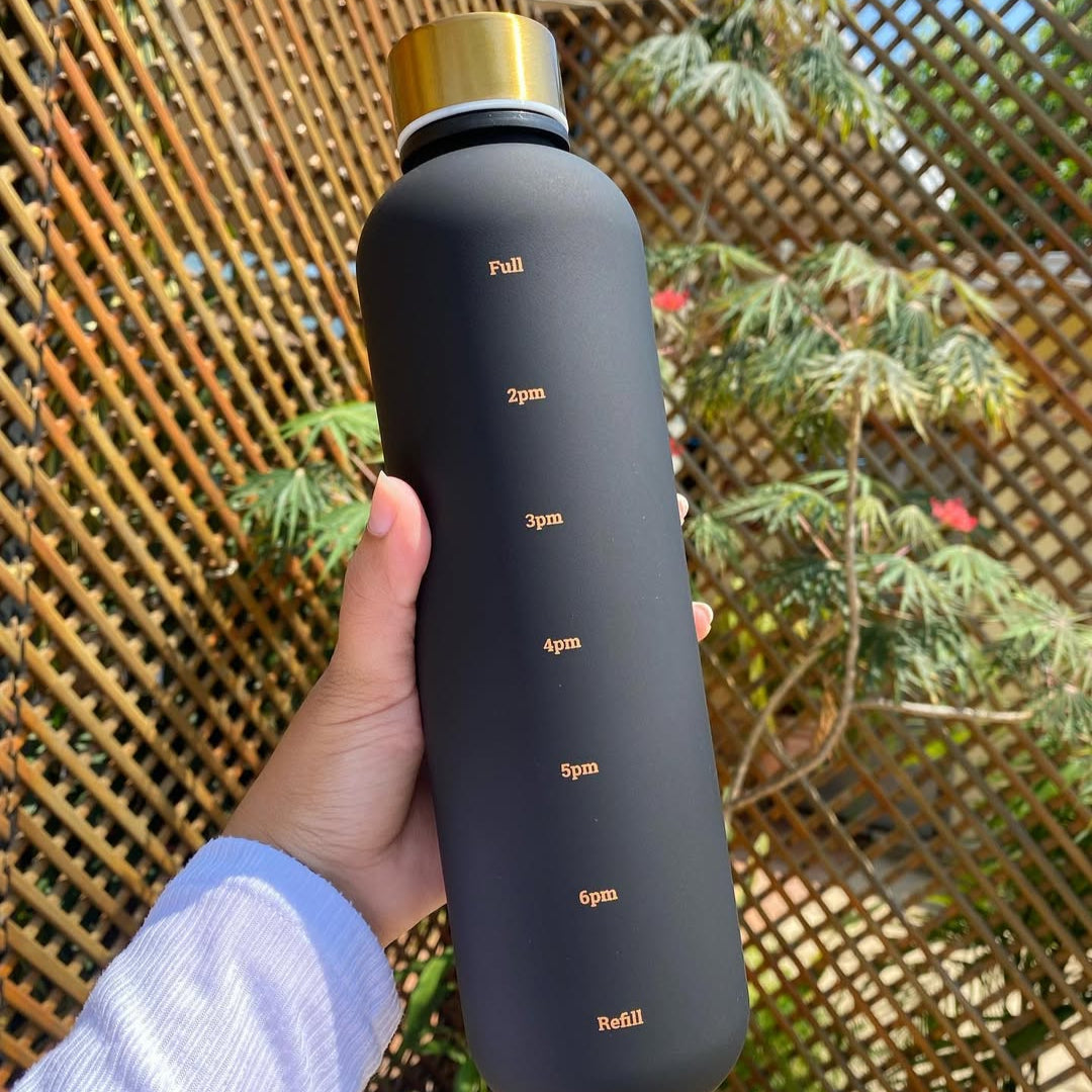 Frosted 1 Litre Water Bottle With Time Markers - Black