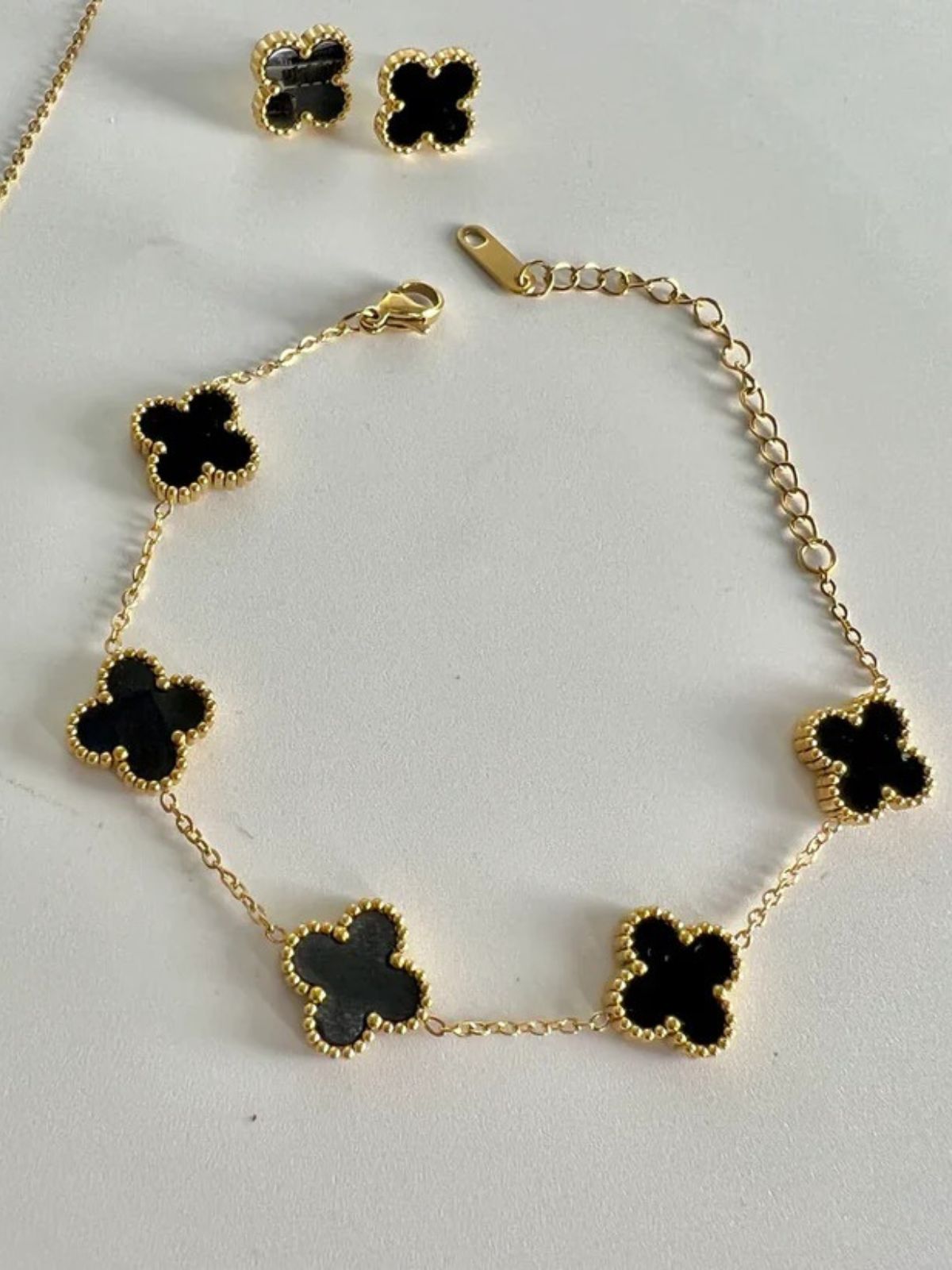 Black  4 pcs  Leaf Clover Jewellery Set With Special Gift Box