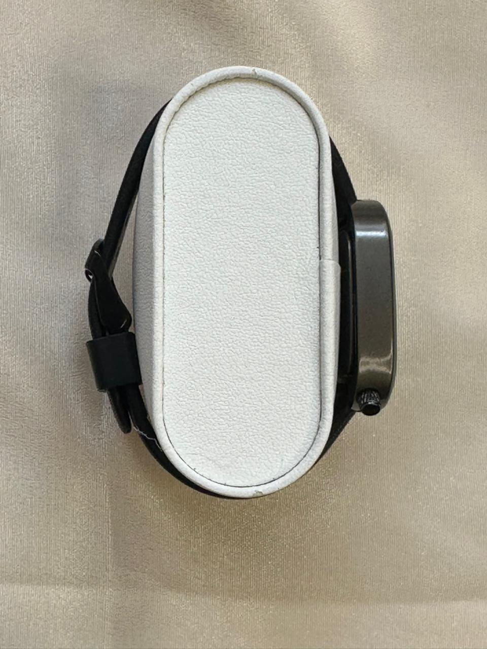 TOMI Shadow Minimal – All-Black Modern Unisex Watch - Siyyah