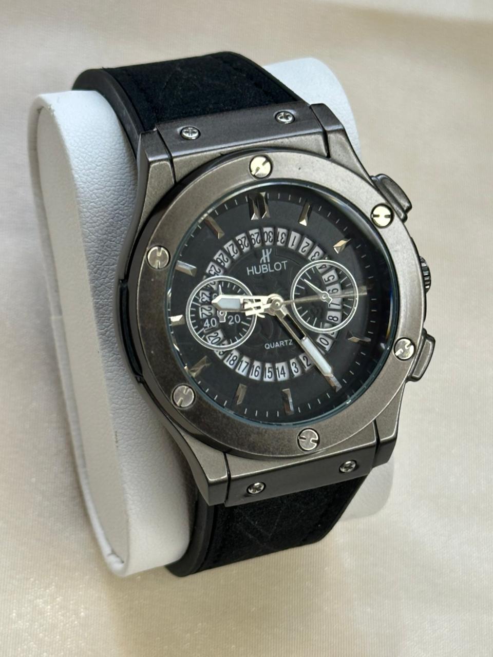 Hublot Geneve Classic Fusion Stainless Steel Quartz Watch - Siyyah