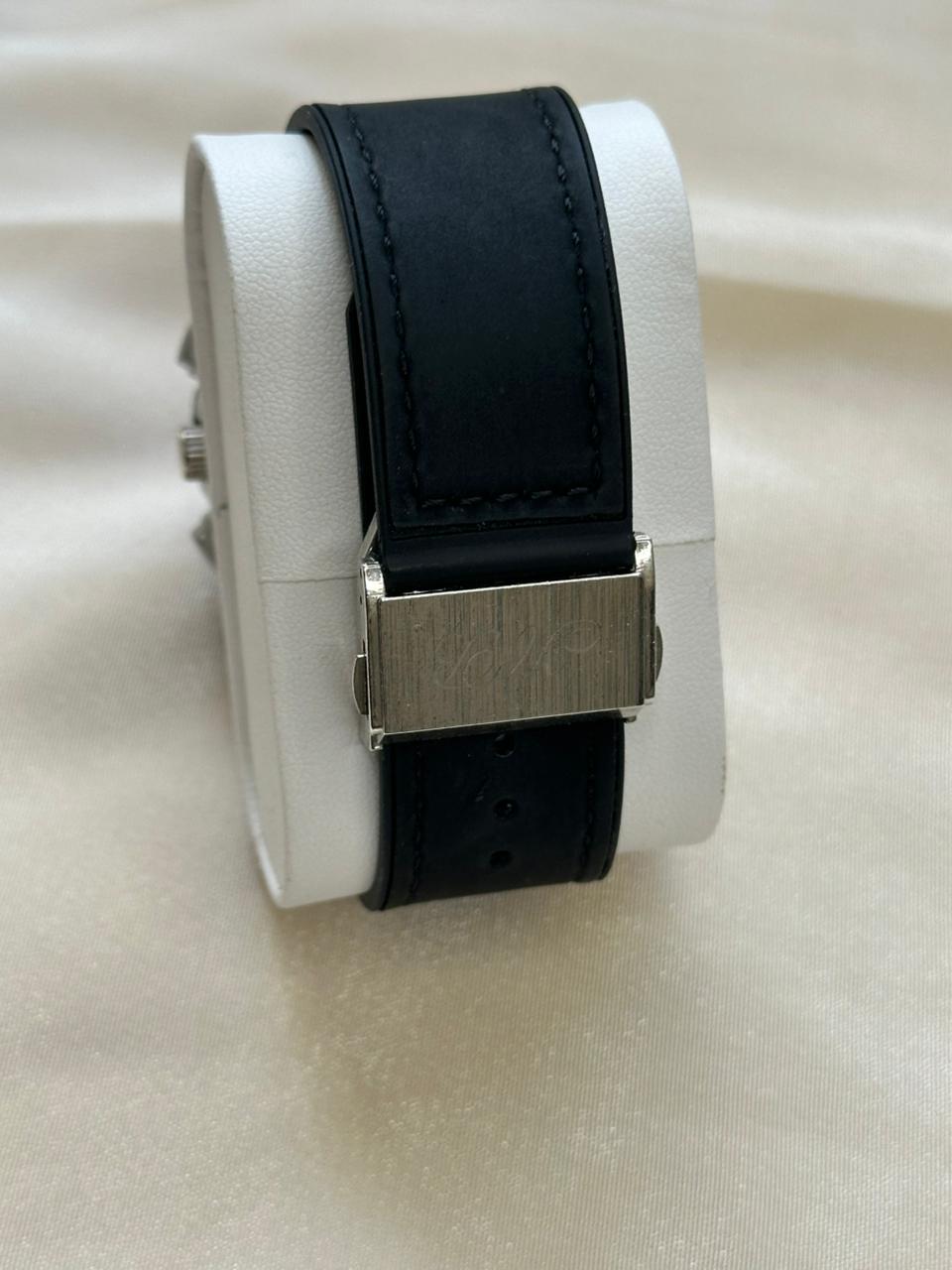 Hublot Geneve Classic Fusion Stainless Steel Quartz Watch -Black and silver - - Siyyah