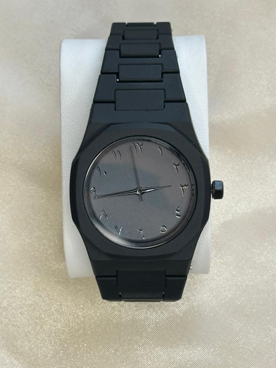 Midnight Black Minimalist Arabic Dial Watch - Siyyah